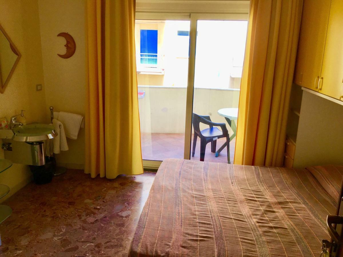 Catalan Apartment Алгеро Екстериор снимка